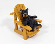 Charger l'image dans la galerie, Ours assis sur chaise adirondak

