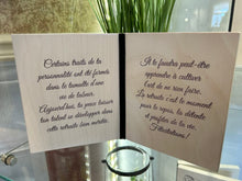 Charger l'image dans la galerie, Livre en bois - différents messages
