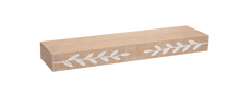 Charger l'image dans la galerie, Tablette en bois gravé
