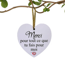 Charger l'image dans la galerie, Coeur en bois - 5 messages différents
