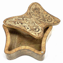 Charger l'image dans la galerie, Coffret en bois - 2 choix

