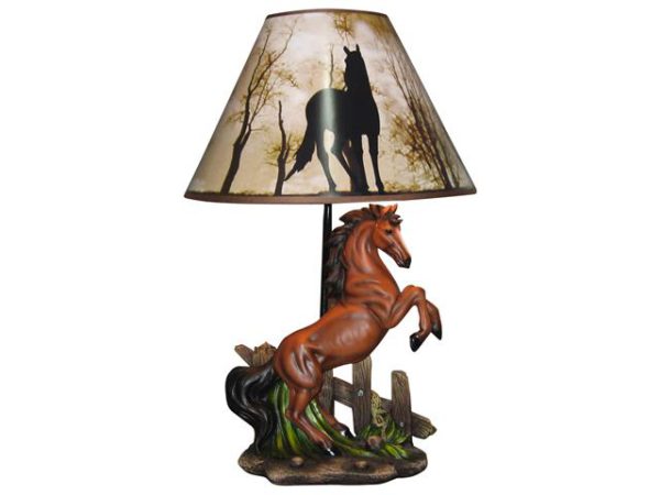 Lampe avec cheval